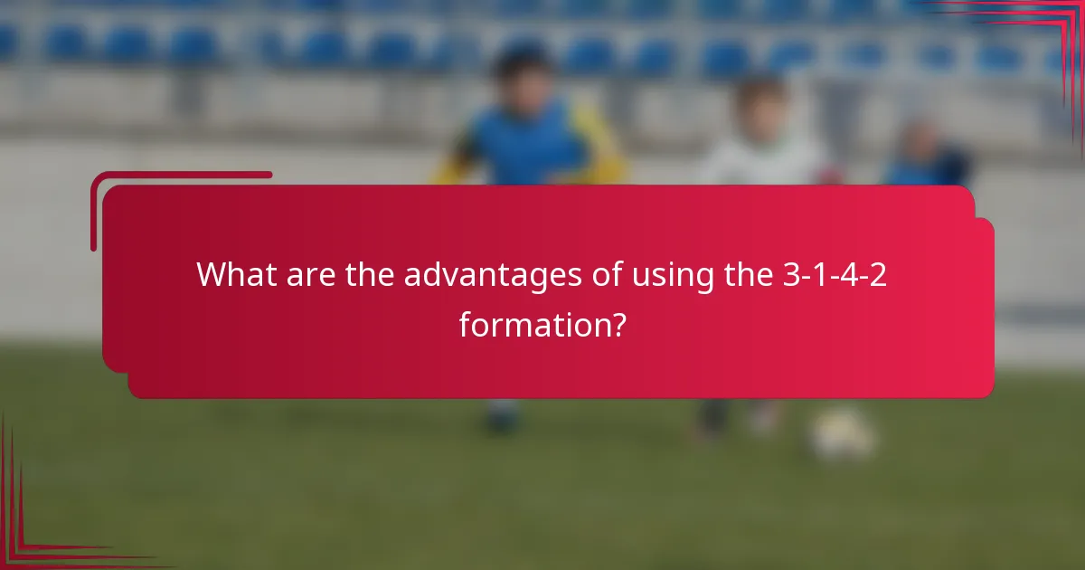 What are the advantages of using the 3-1-4-2 formation?